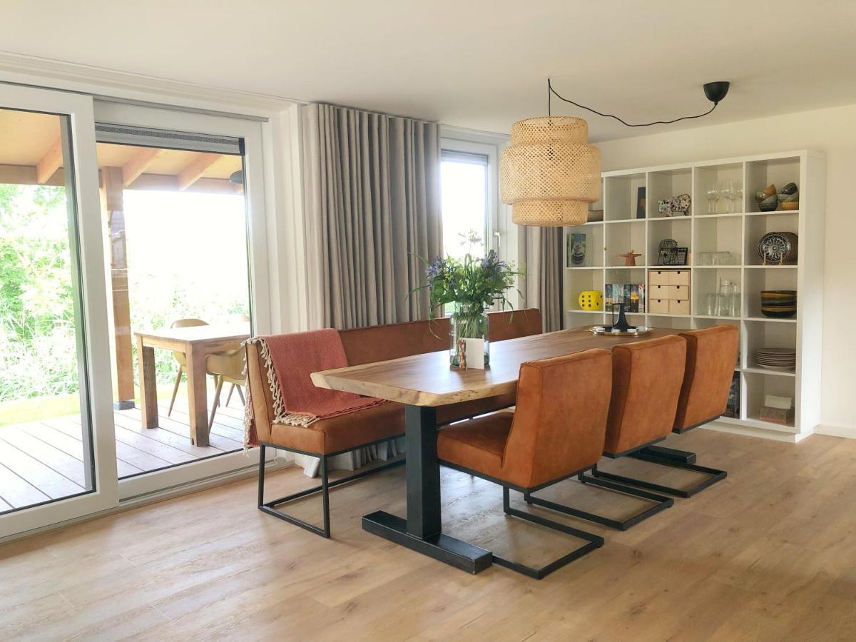 Bungalow 82 Op Recreatiepark De Wielen Sint Maarten Eksteriør billede