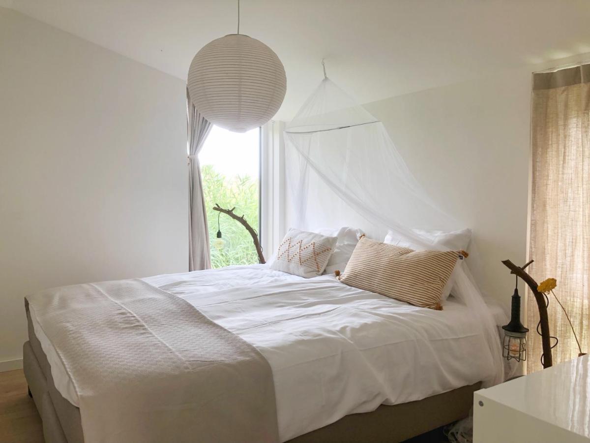 Bungalow 82 Op Recreatiepark De Wielen Sint Maarten Eksteriør billede